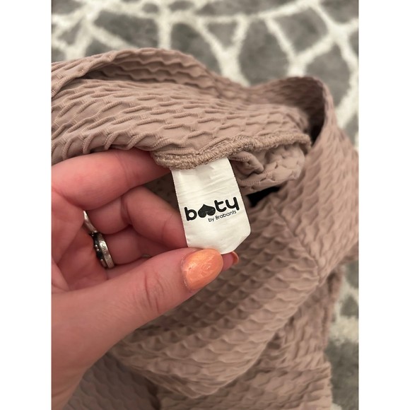 Booty by Brabants Croco Skin Cropped Leggings - Picture 4 of 4